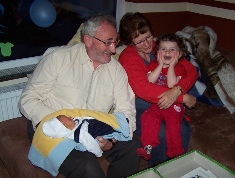 2010(24)